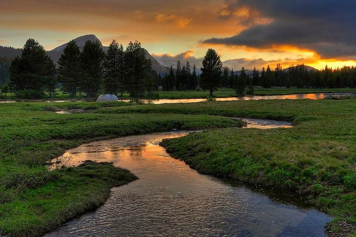 5-Day Yosemite Backpacking - Amazing Sunsets - Photo 1 of 8